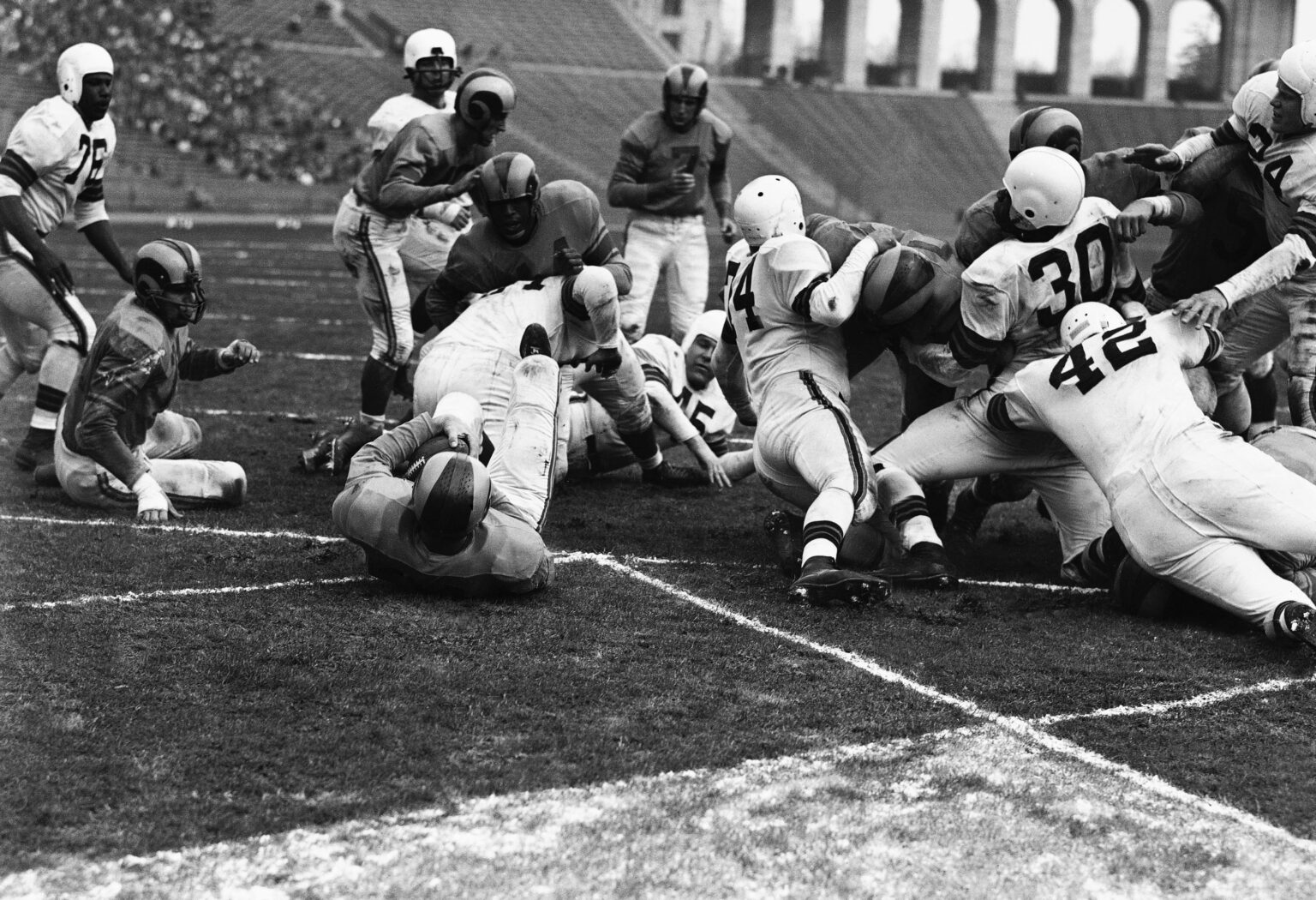 When was the NFL founded? The history and original nfl teams